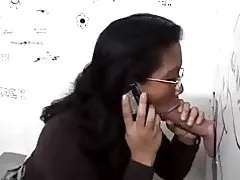 Gloryhole WC pre ázijských holka