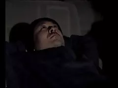 (otec) prenajímateľ vkradol do pár &amp; s domu ju šukat