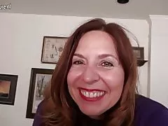 Naughty Američan mom hrá sama so sebou